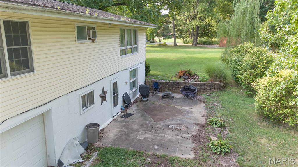 709 Pine View Street Property Photo 2