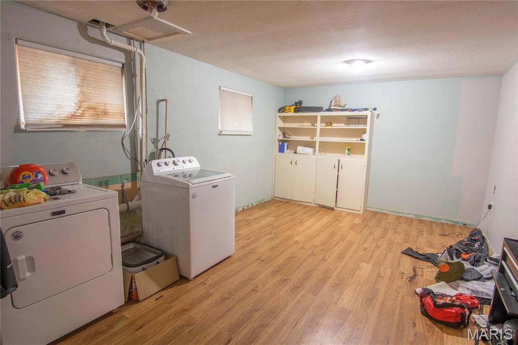 709 Pine View Street Property Photo 10
