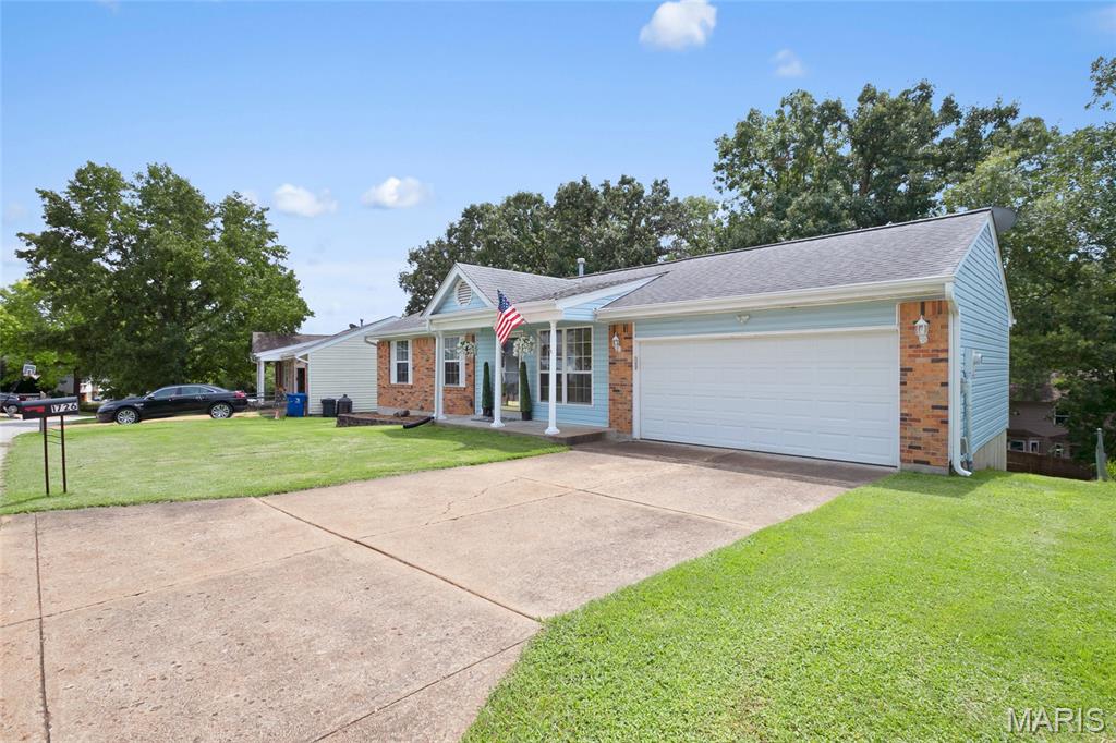 1726 Clark Lane Property Photo 3