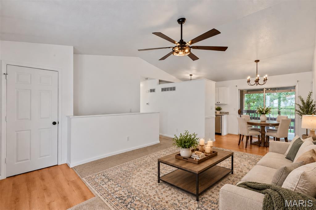 1726 Clark Lane Property Photo 4