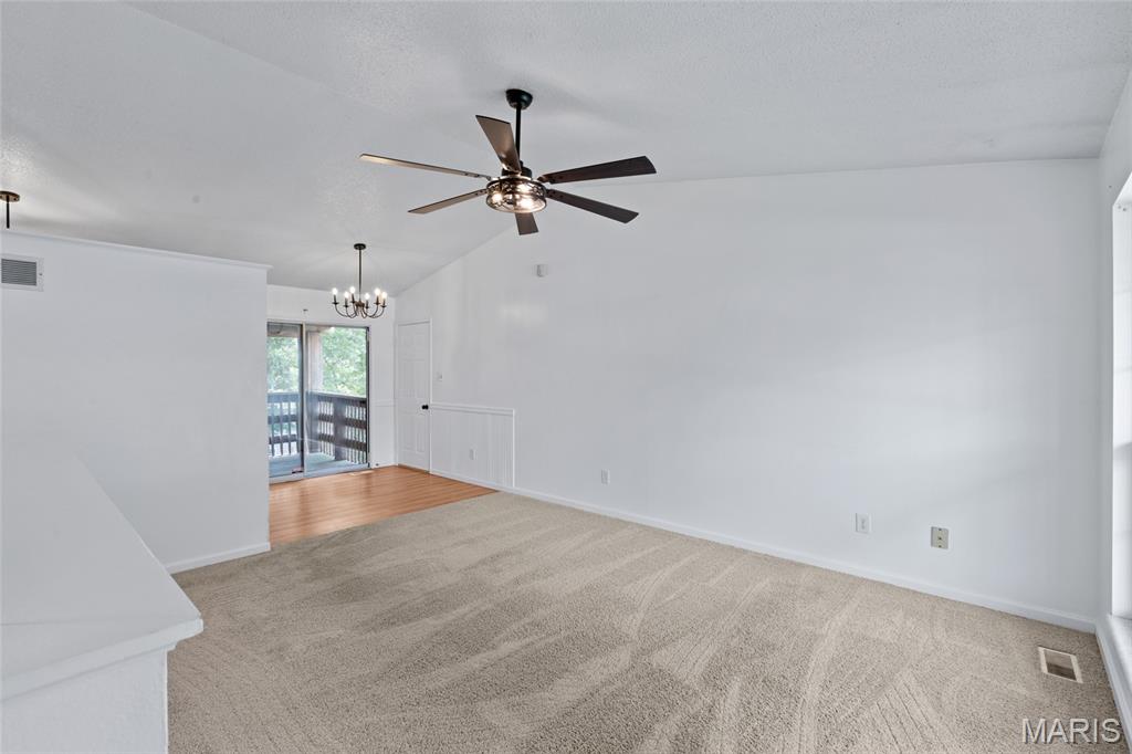 1726 Clark Lane Property Photo 6
