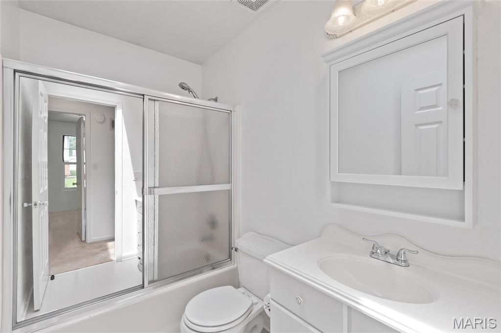 1726 Clark Lane Property Photo 16