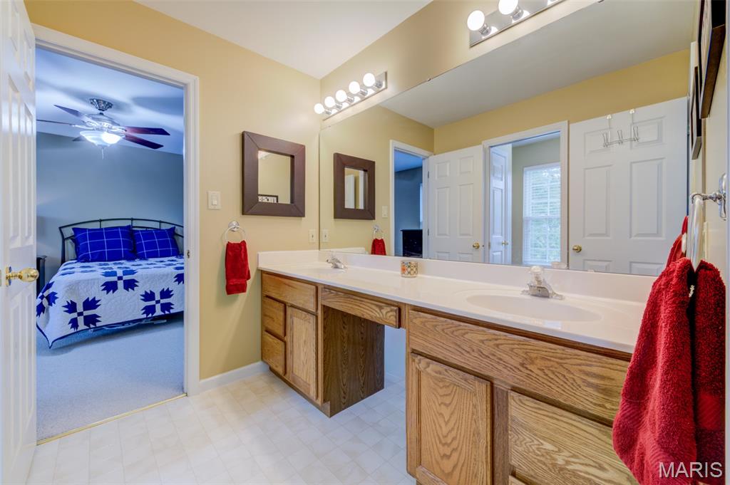 1305 Renaissance Place Property Photo 38