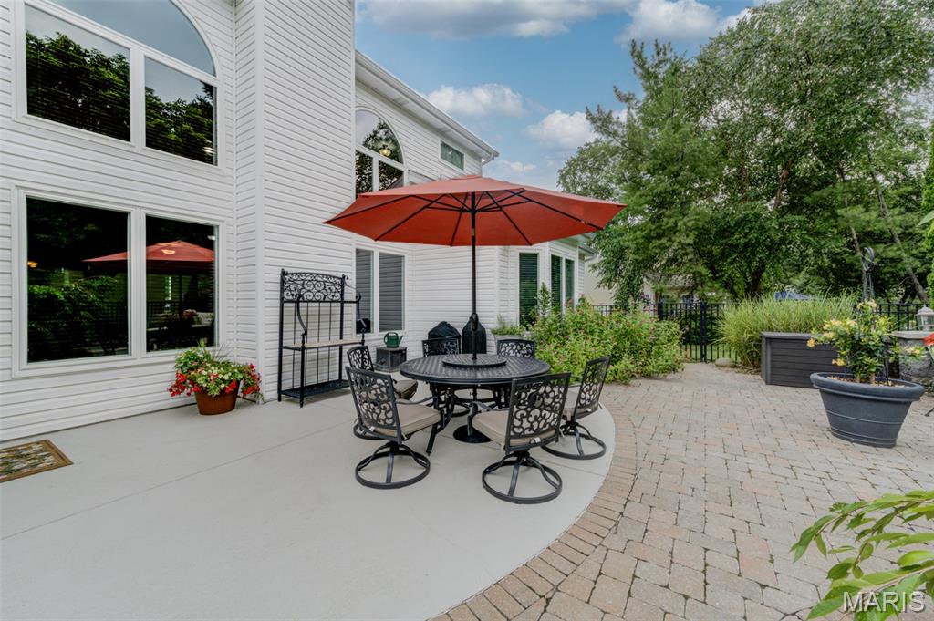 1305 Renaissance Place Property Photo 51