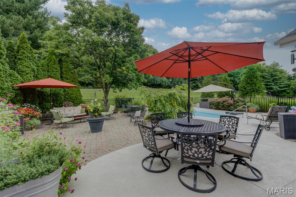1305 Renaissance Place Property Photo 52
