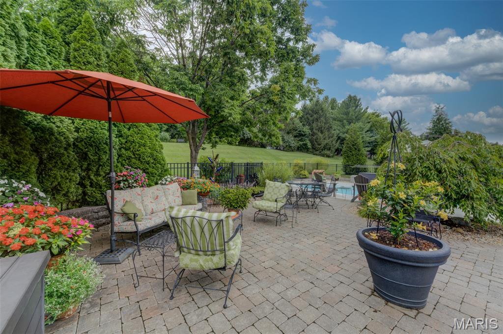 1305 Renaissance Place Property Photo 53