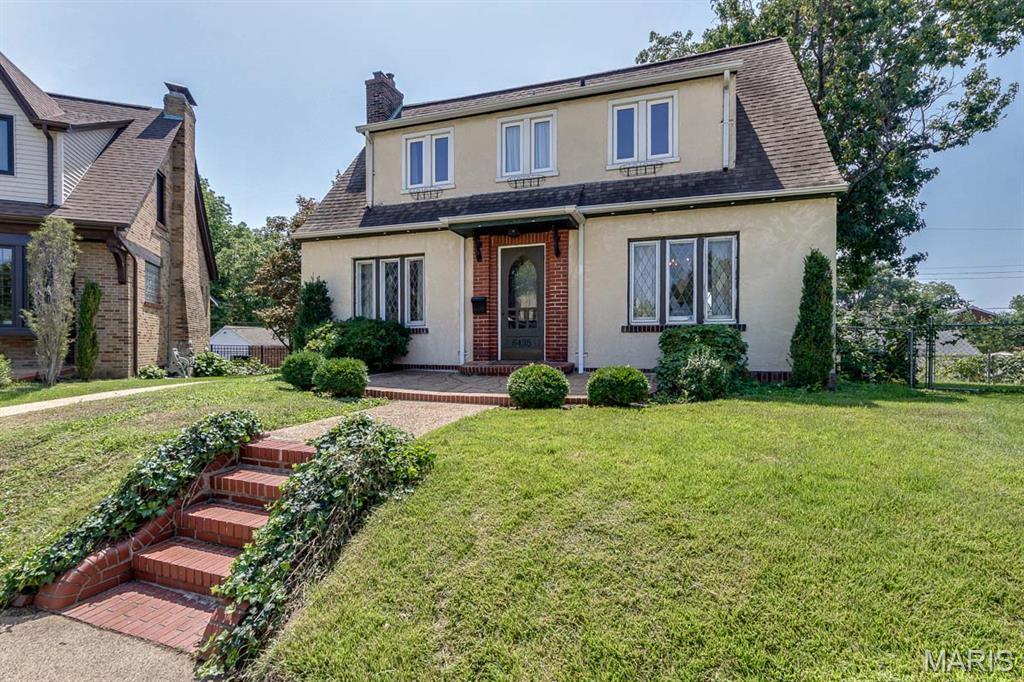 6435 Woodbine Court Property Photo