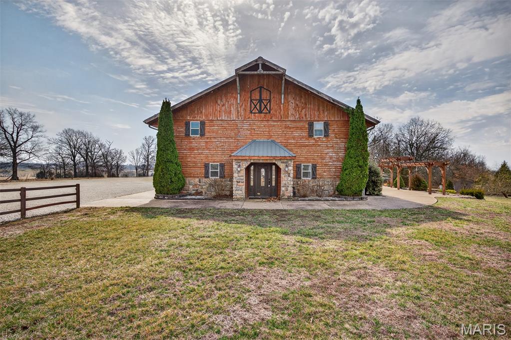 38 Rainbow Road Property Photo 2