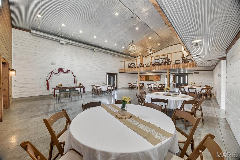 38 Rainbow Road Property Photo 36