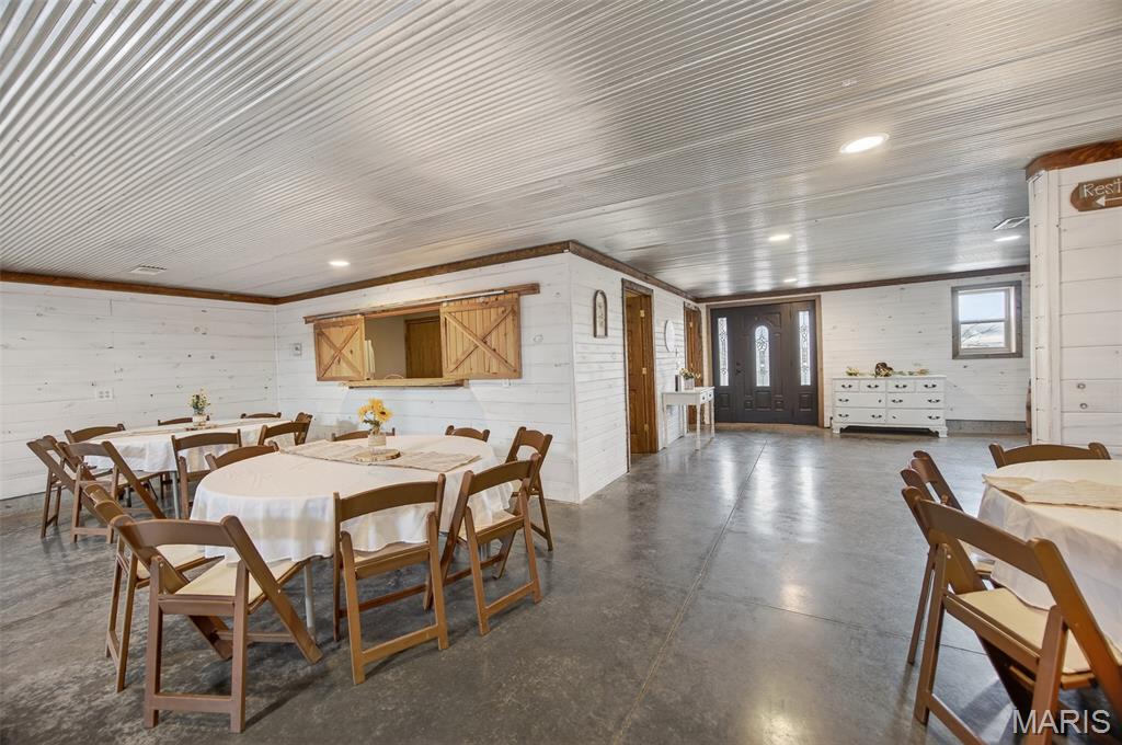 38 Rainbow Road Property Photo 46