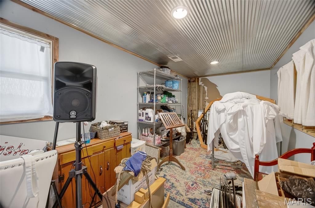 38 Rainbow Road Property Photo 47