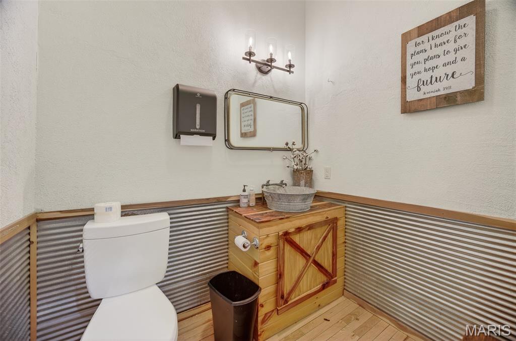 38 Rainbow Road Property Photo 62