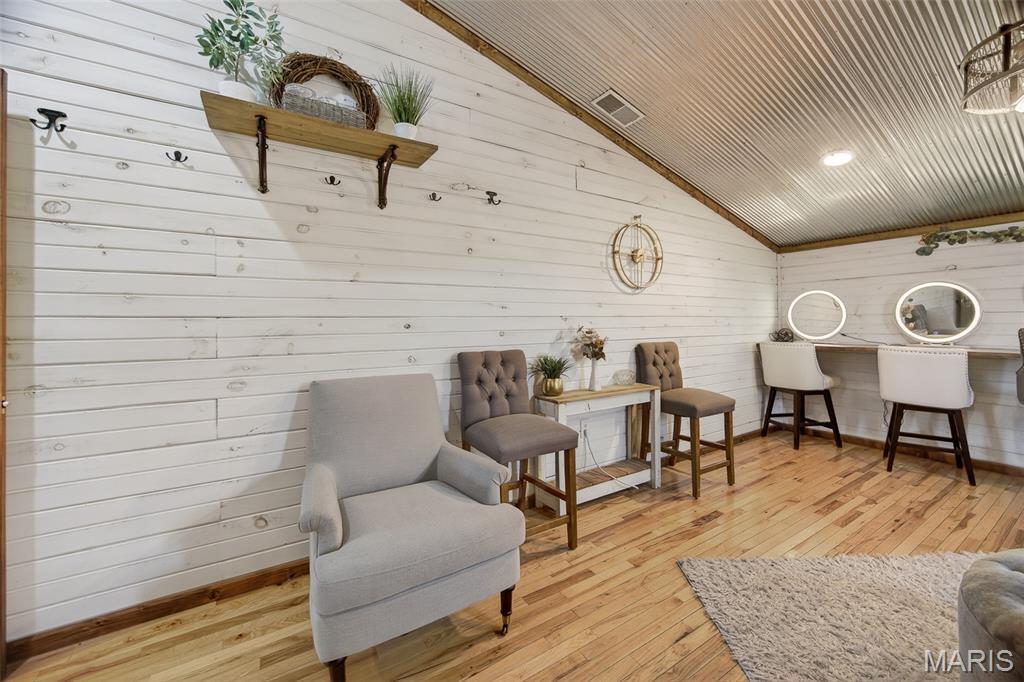 38 Rainbow Road Property Photo 63