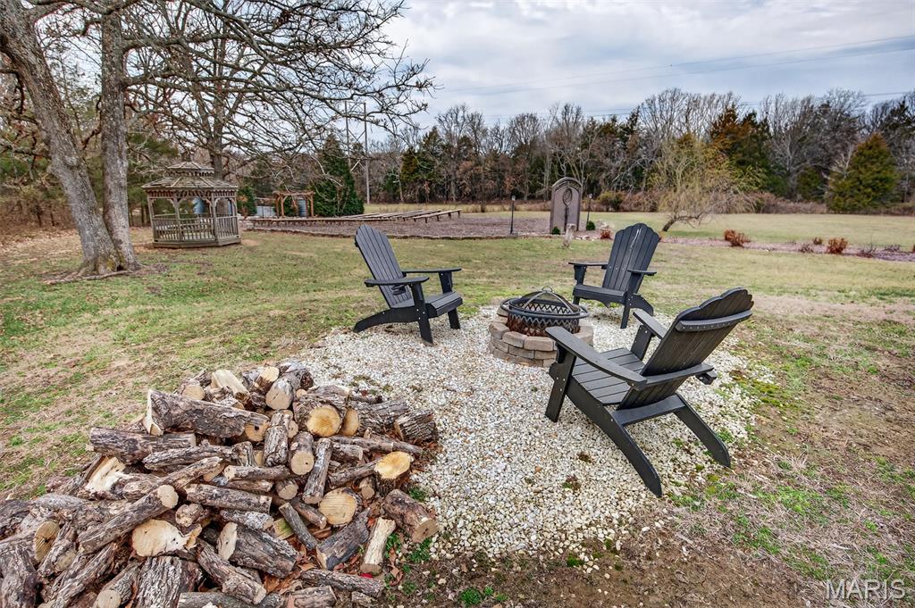 38 Rainbow Road Property Photo 68