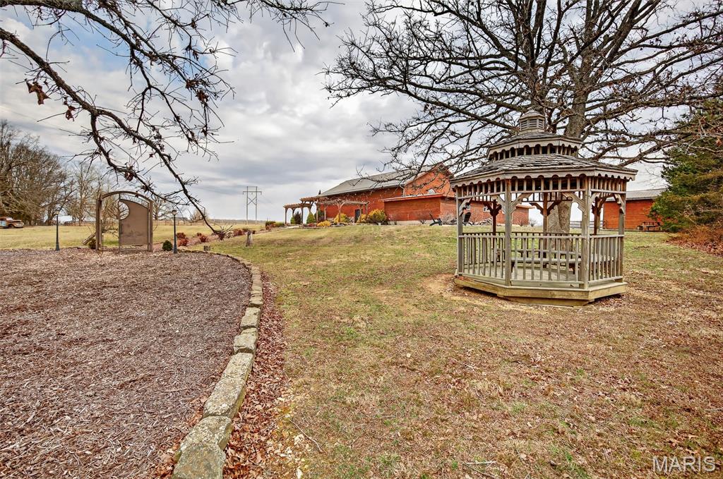38 Rainbow Road Property Photo 80