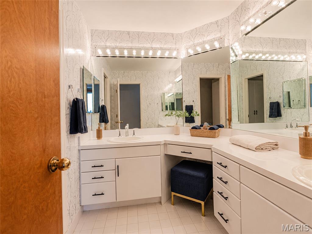 8211 Gannon Avenue Property Photo 32
