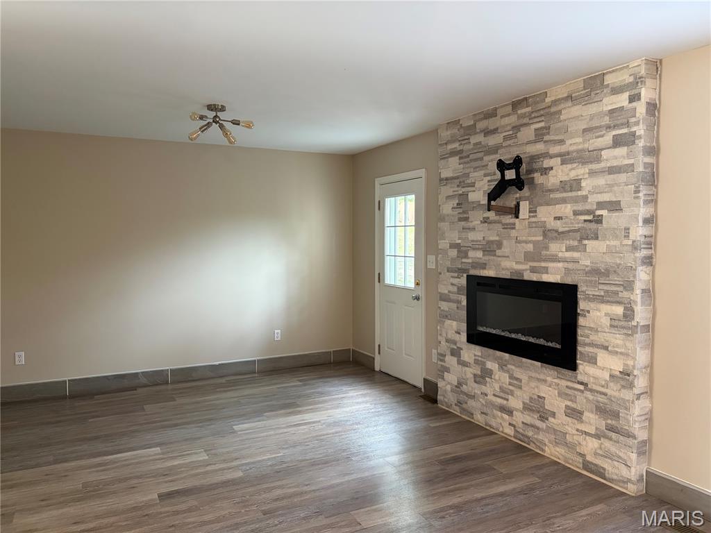 1002 Sara Jane Lane Property Photo 12