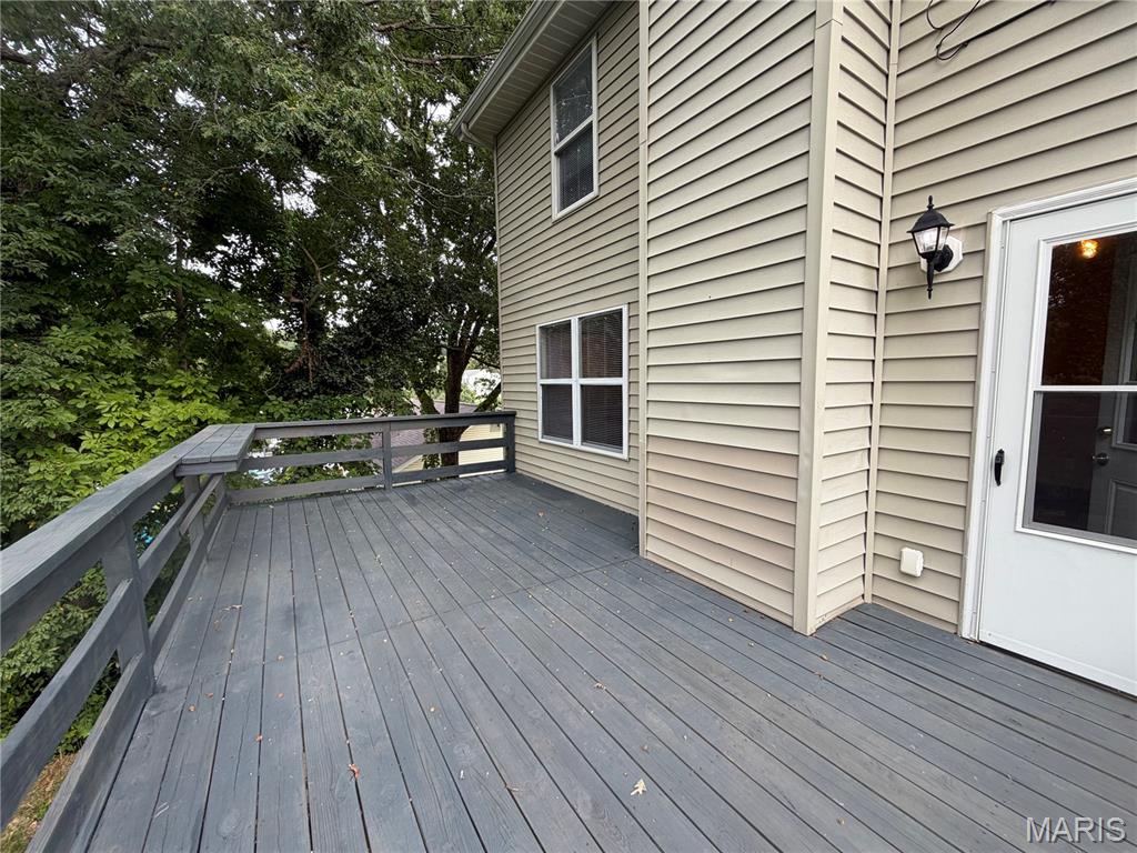 1002 Sara Jane Lane Property Photo 13