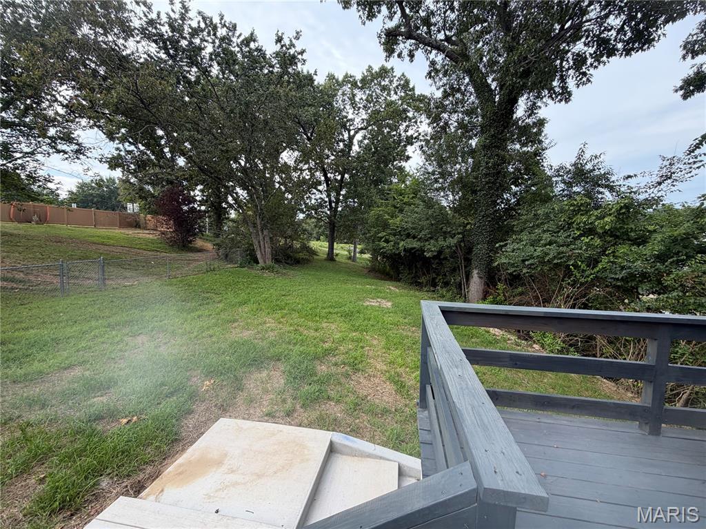 1002 Sara Jane Lane Property Photo 14