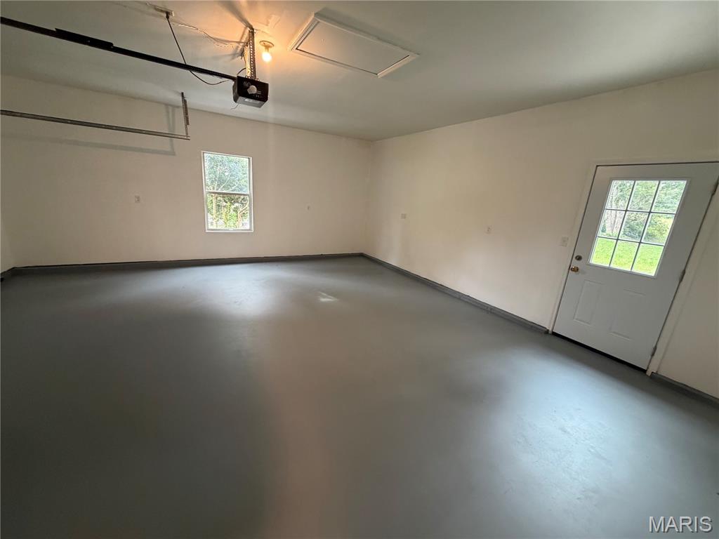 1002 Sara Jane Lane Property Photo 31