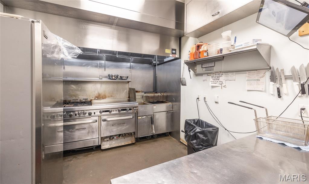 551 State Route B Property Photo 46