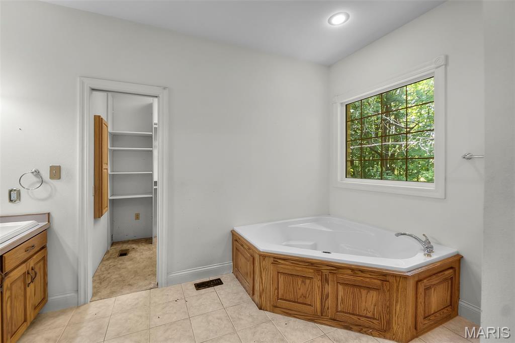 537 Ann Drive Property Photo 16