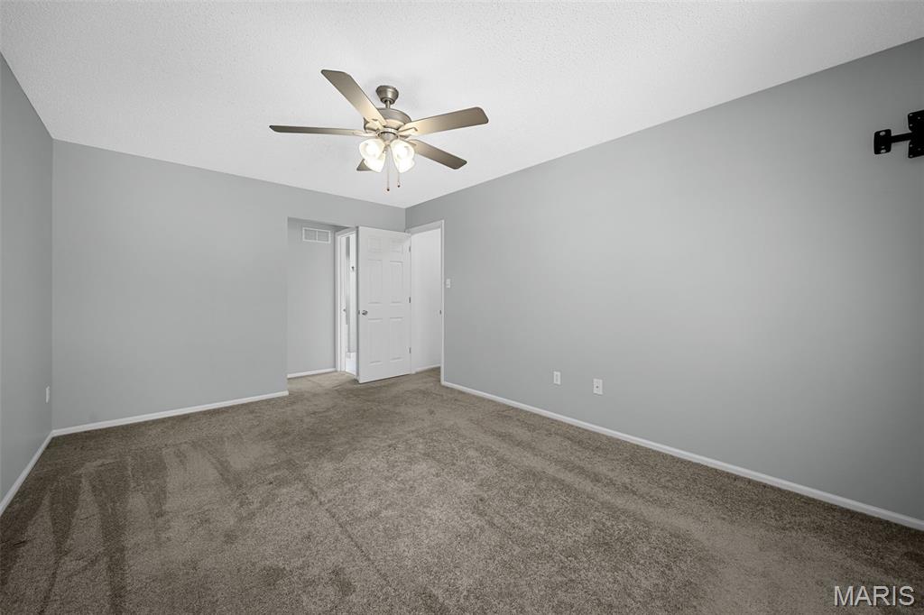 120 Bromley Court Property Photo 17