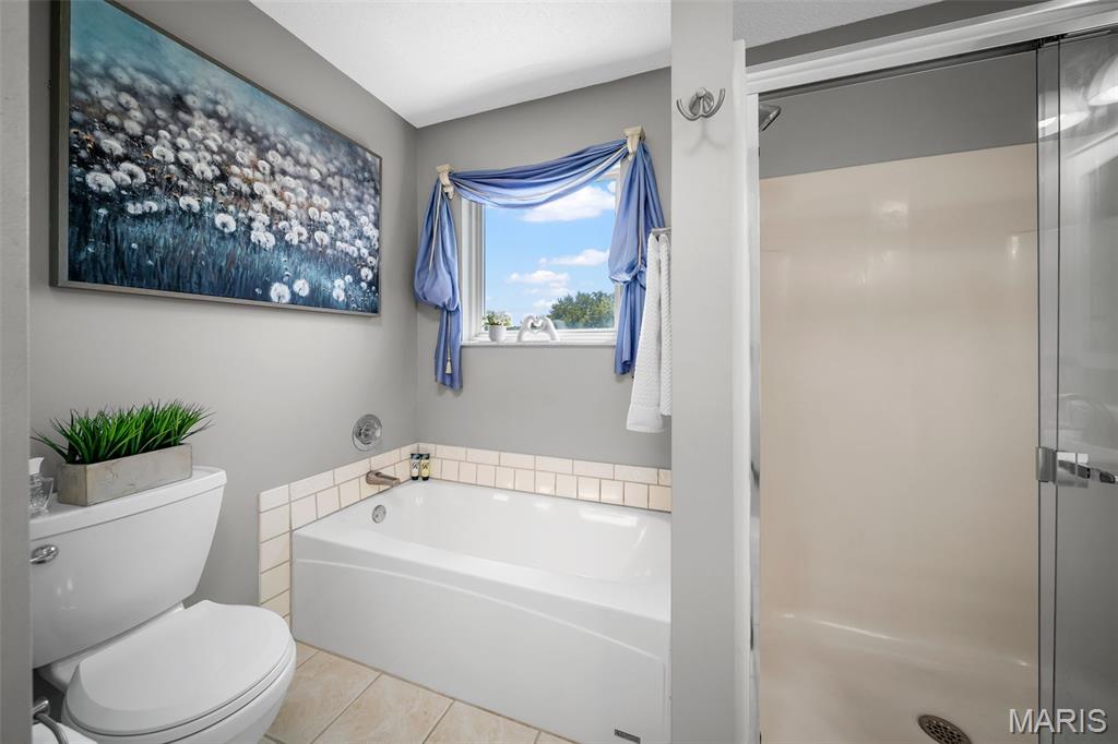120 Bromley Court Property Photo 19