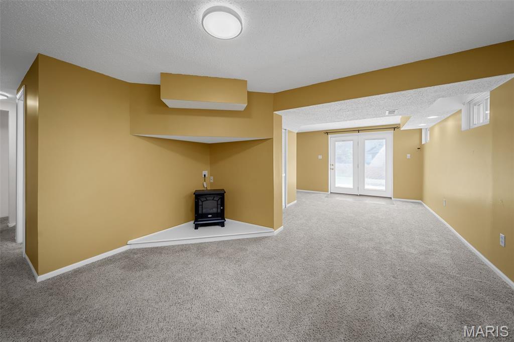 120 Bromley Court Property Photo 28