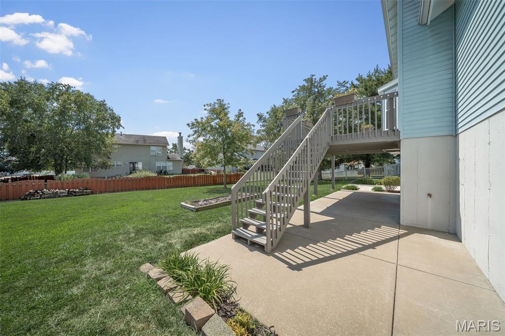 120 Bromley Court Property Photo 37
