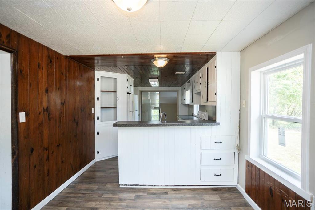 21065 Highway Y Property Photo 10