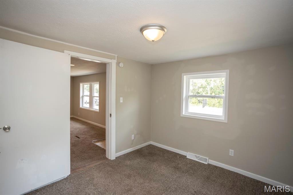 21065 Highway Y Property Photo 20