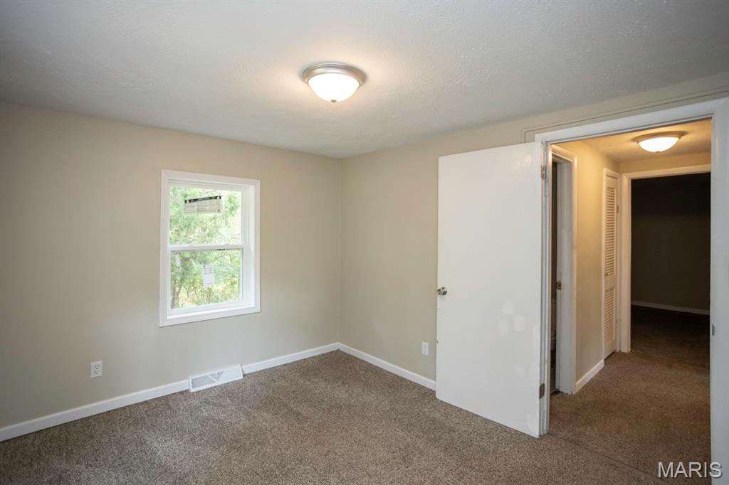 21065 Highway Y Property Photo 27