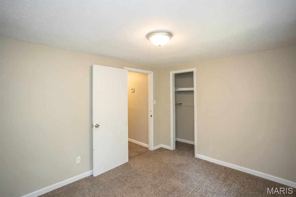 21065 Highway Y Property Photo 28