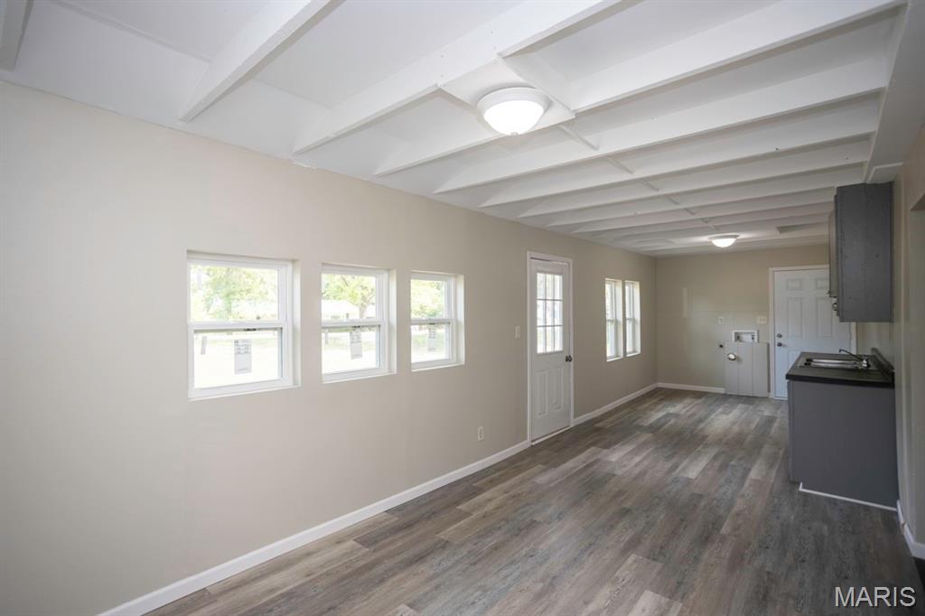 21065 Highway Y Property Photo 33