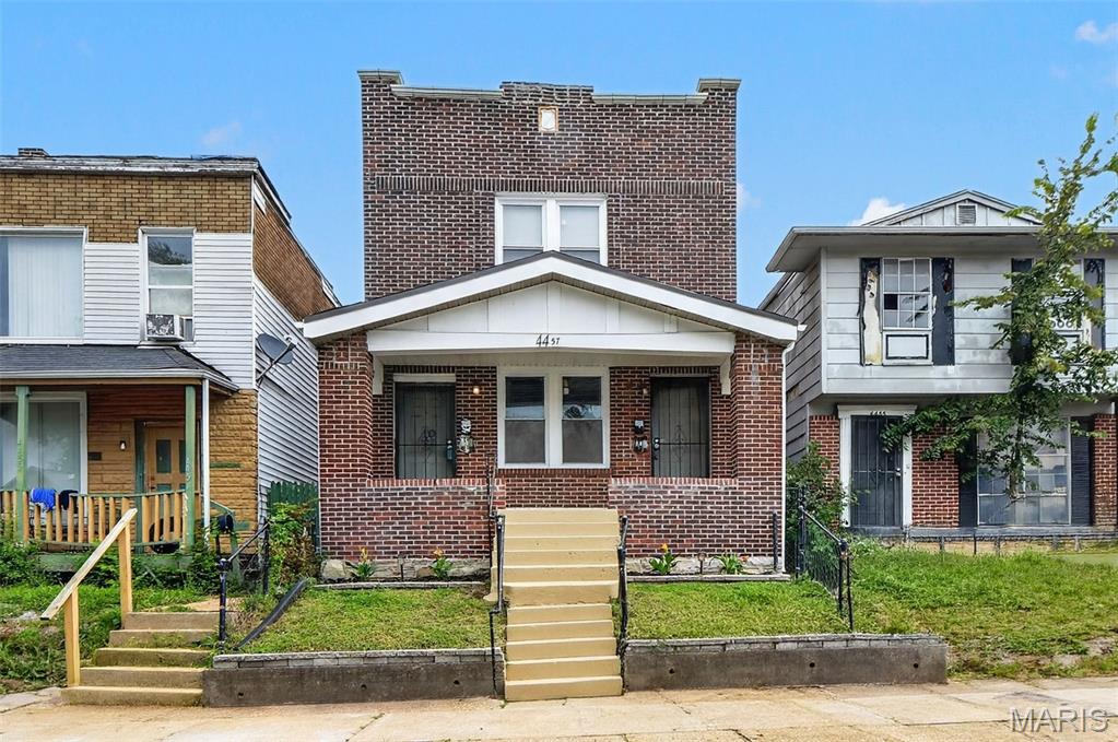 4457 Penrose Street Property Photo 1