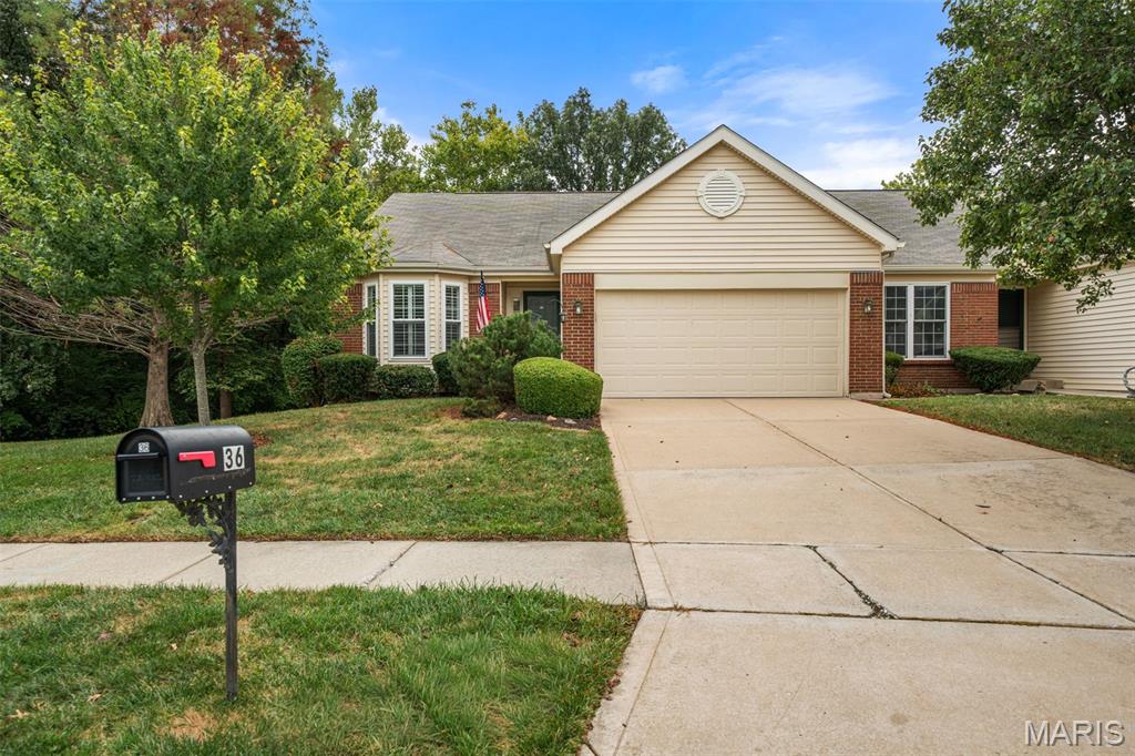 36 Turtle Creek Villas Drive Property Photo 1