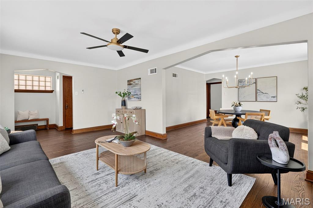 6013 Devonshire Avenue Property Photo 4