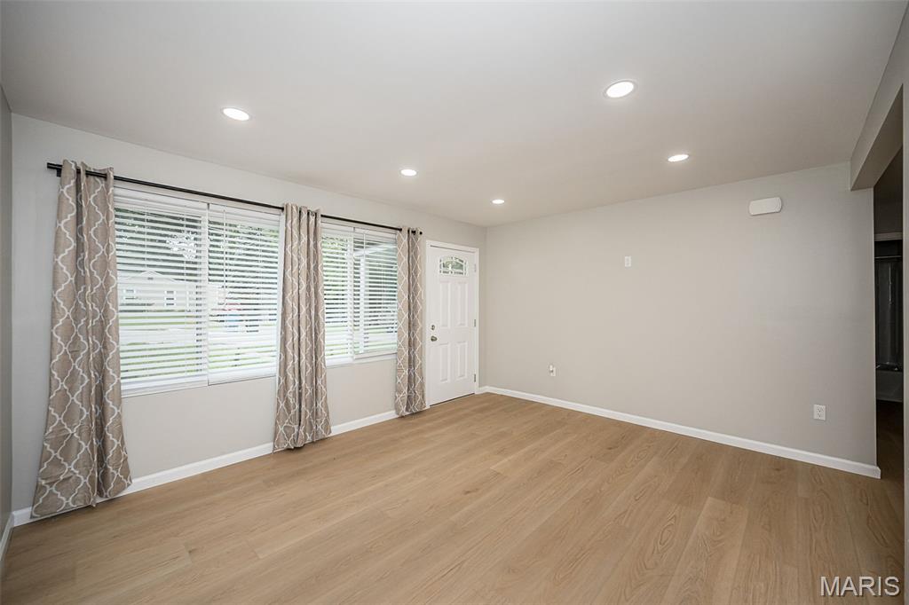 7706 Genesta Street Property Photo 3