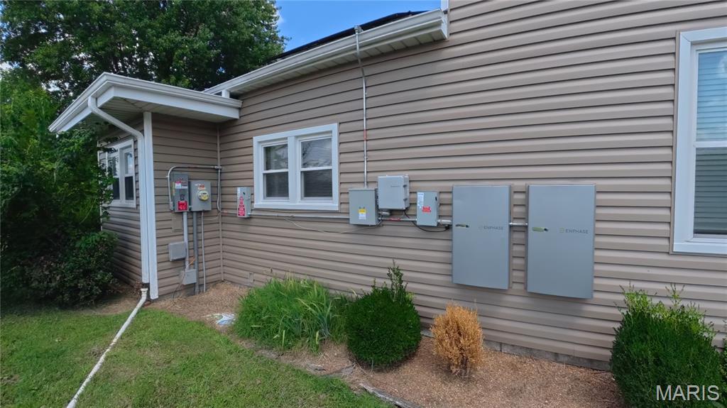 200 Hazel Street Property Photo 5