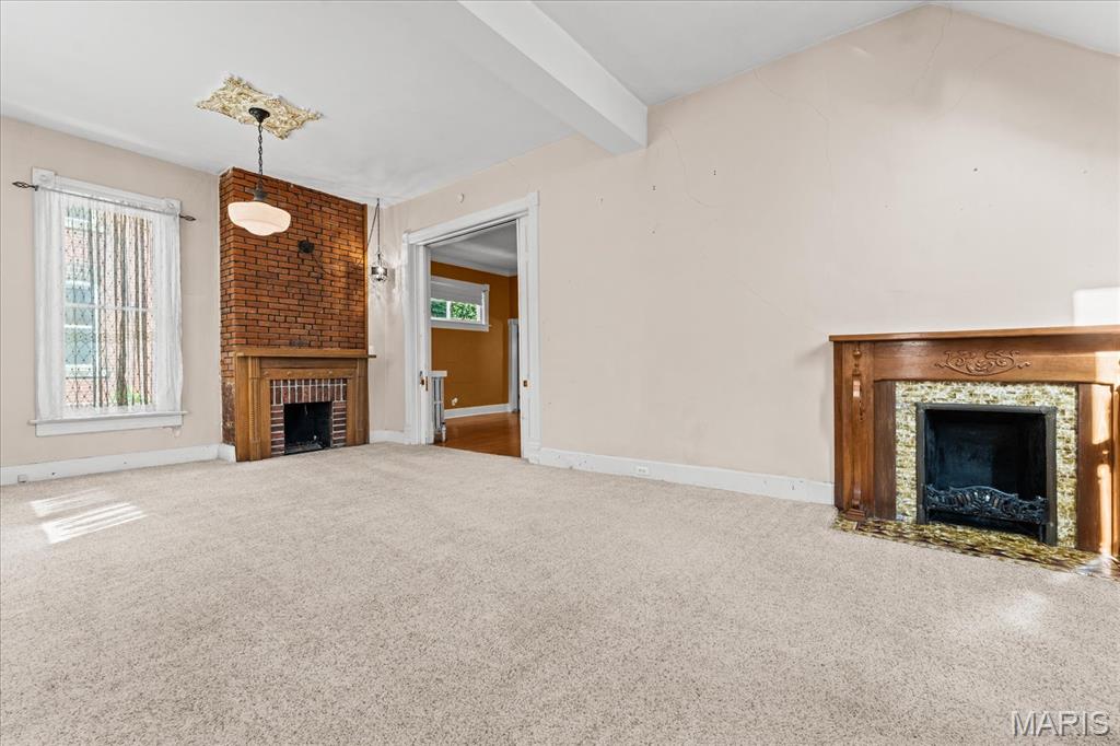 609 Sycamore Street Property Photo 4