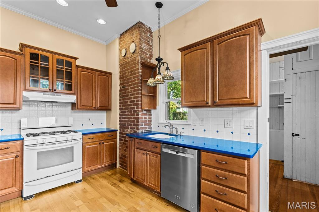 609 Sycamore Street Property Photo 16