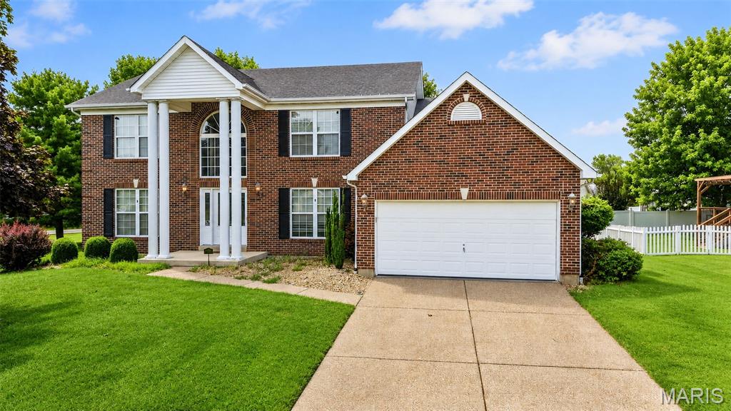305 Highgrove Place Drive Property Photo 1