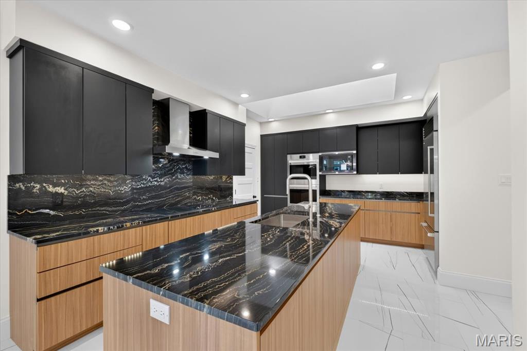 2217 Croydon Walk Property Photo 10