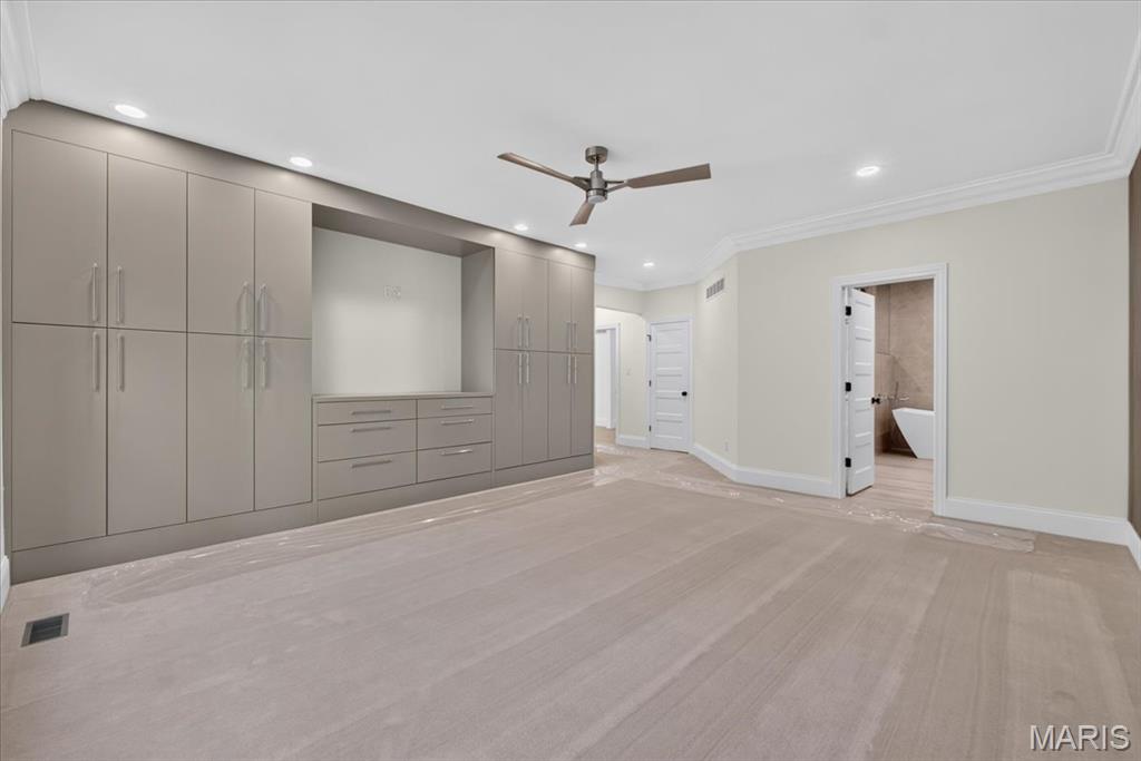 2217 Croydon Walk Property Photo 14
