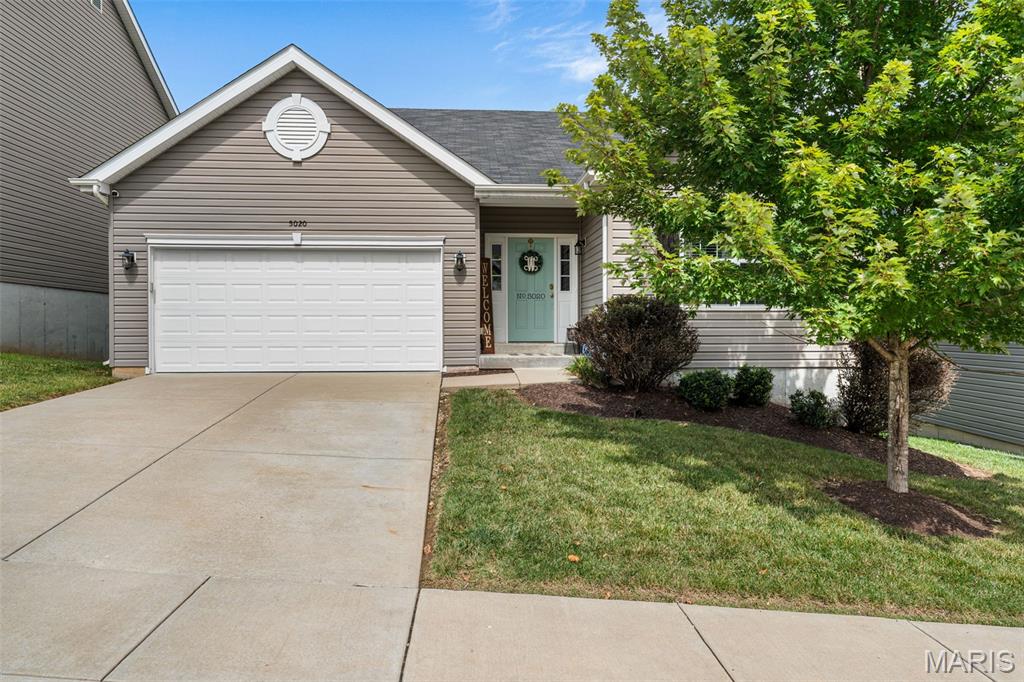 5020 Eagle Wing Court Property Photo 1