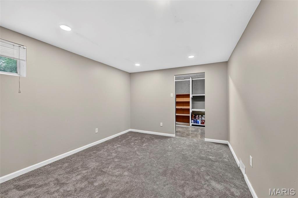 204 Appletree Court Property Photo 26