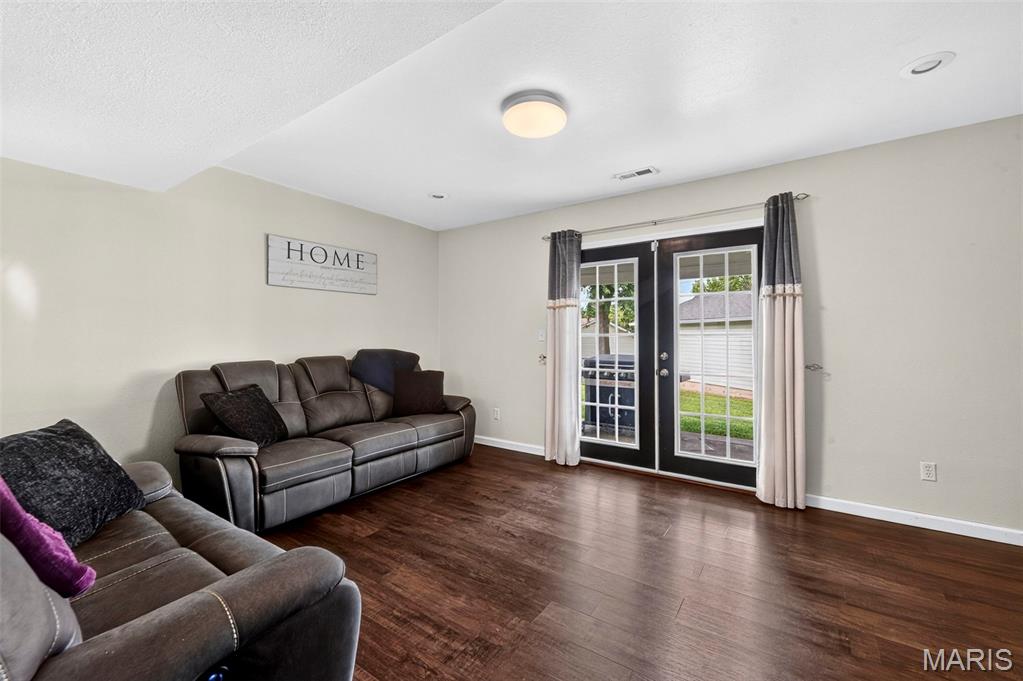 1511 Westvale Drive Property Photo 13