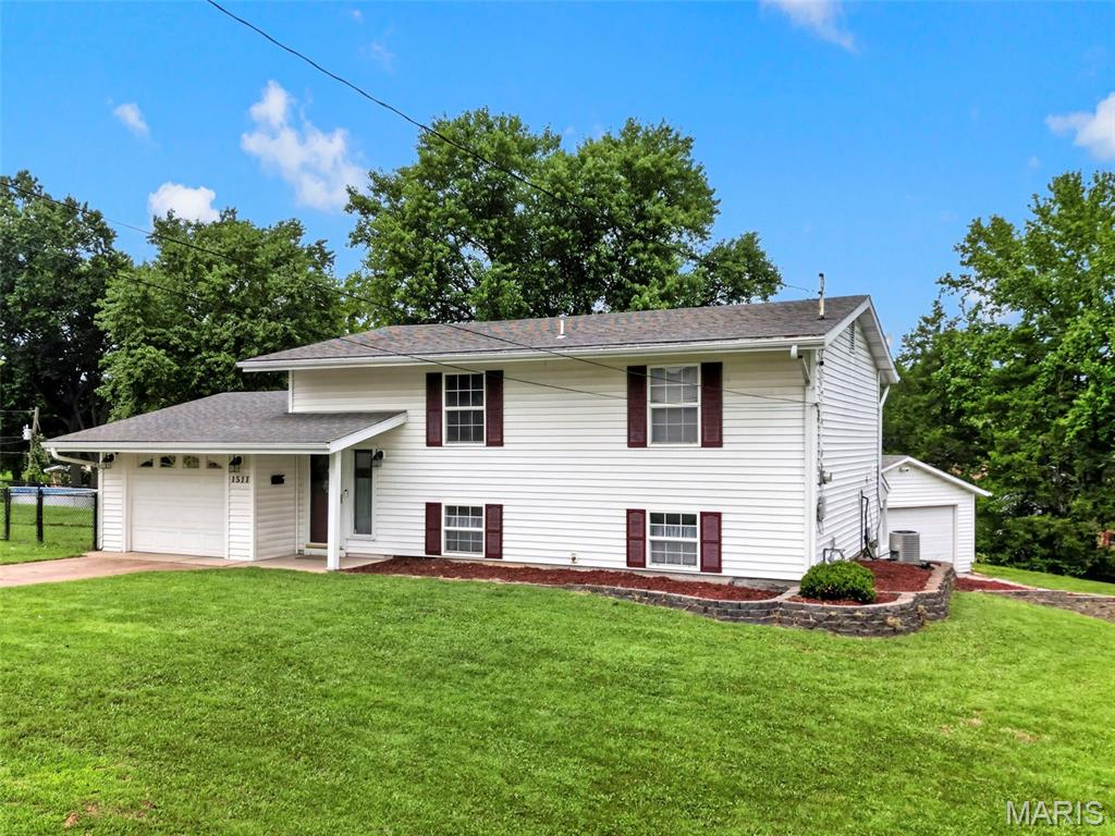 1511 Westvale Drive Property Photo 37
