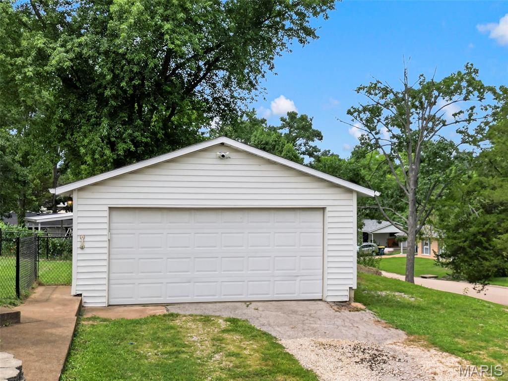 1511 Westvale Drive Property Photo 39